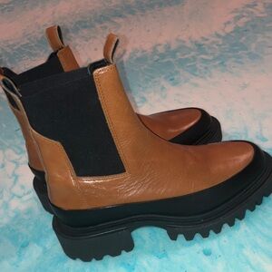 *NEW* All Saints Tan and Black Ankle Boots